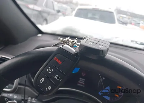 2017 Jeep Grand Cherokee Altitude 4X4 z USA, uszkodzony, nr VIN 1C4RJFAG0HC750852